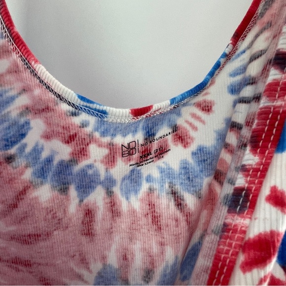 No Boundaries Red White & Blue Swirl Tank Top - Picture 3 of 7